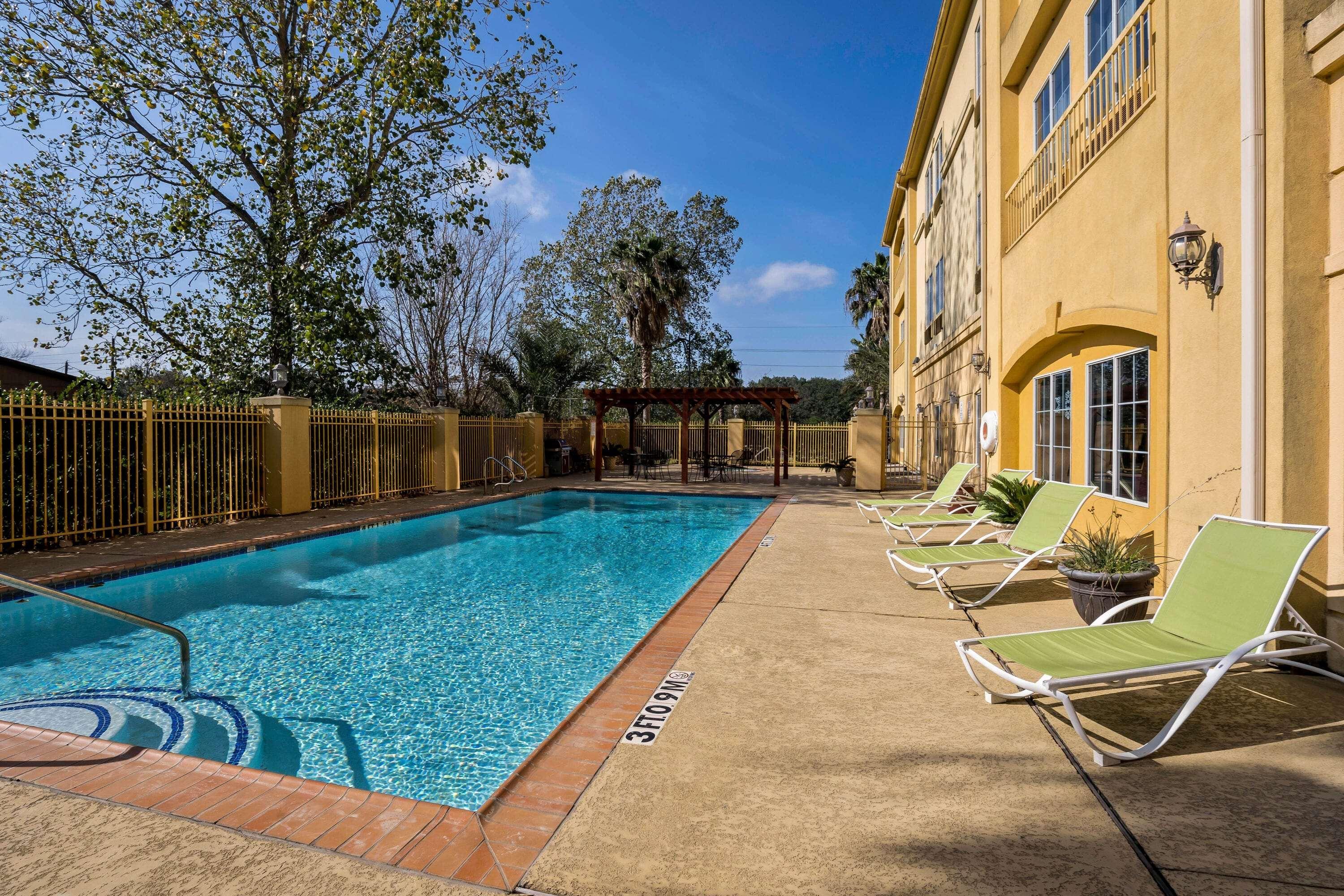 Hotel La Quinta By Wyndham Brookshire West Katy Extérieur photo